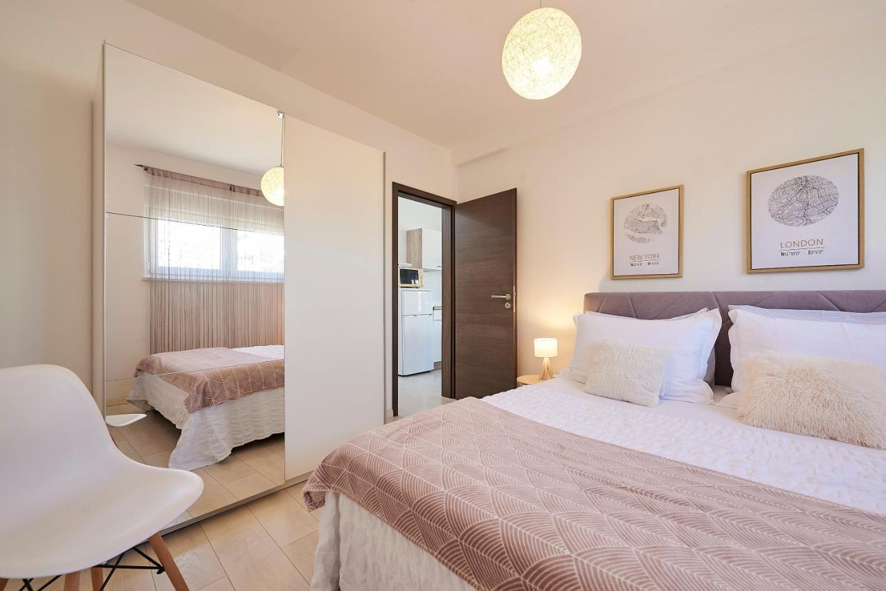 Apartmani Sara I Klara 特罗吉尔 外观 照片