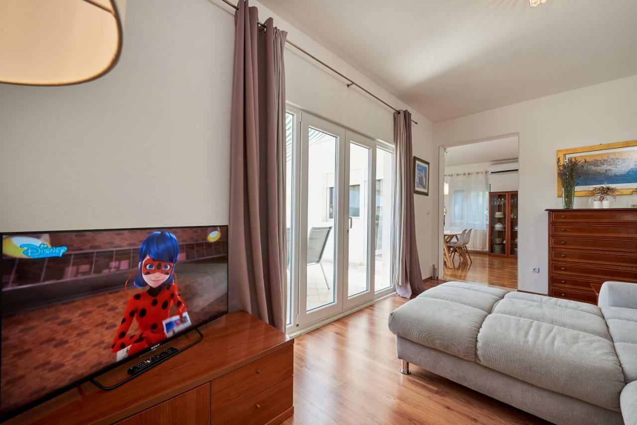 Apartmani Sara I Klara 特罗吉尔 外观 照片