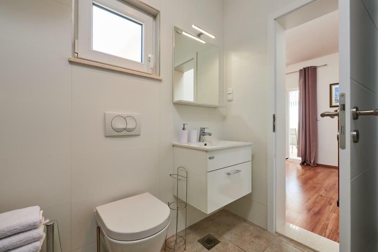 Apartmani Sara I Klara 特罗吉尔 外观 照片